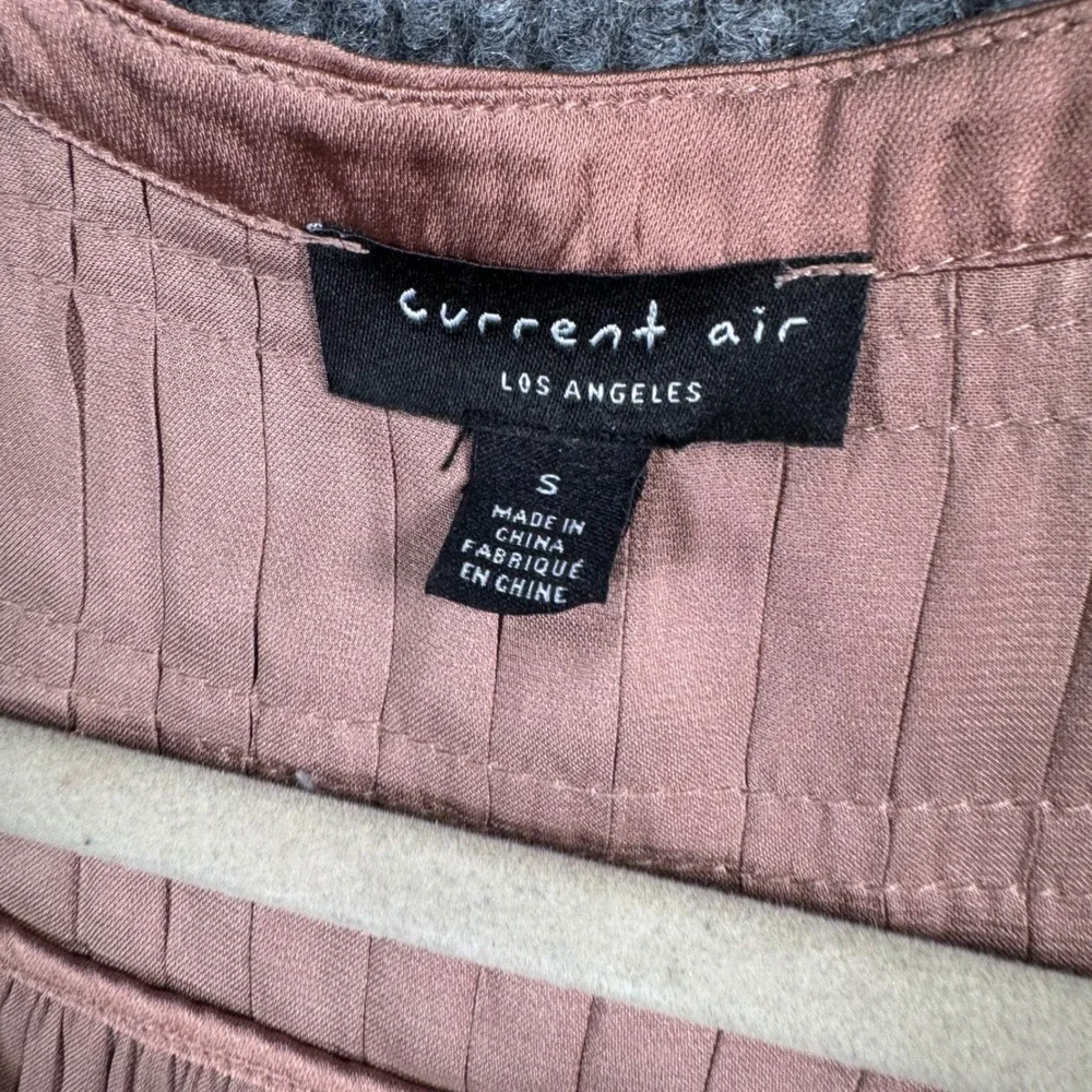 Current Air Satin Blouse Womens S Mauve Pleated V Neck Romantic Long Sleeve Top - Picture 4 of 10
